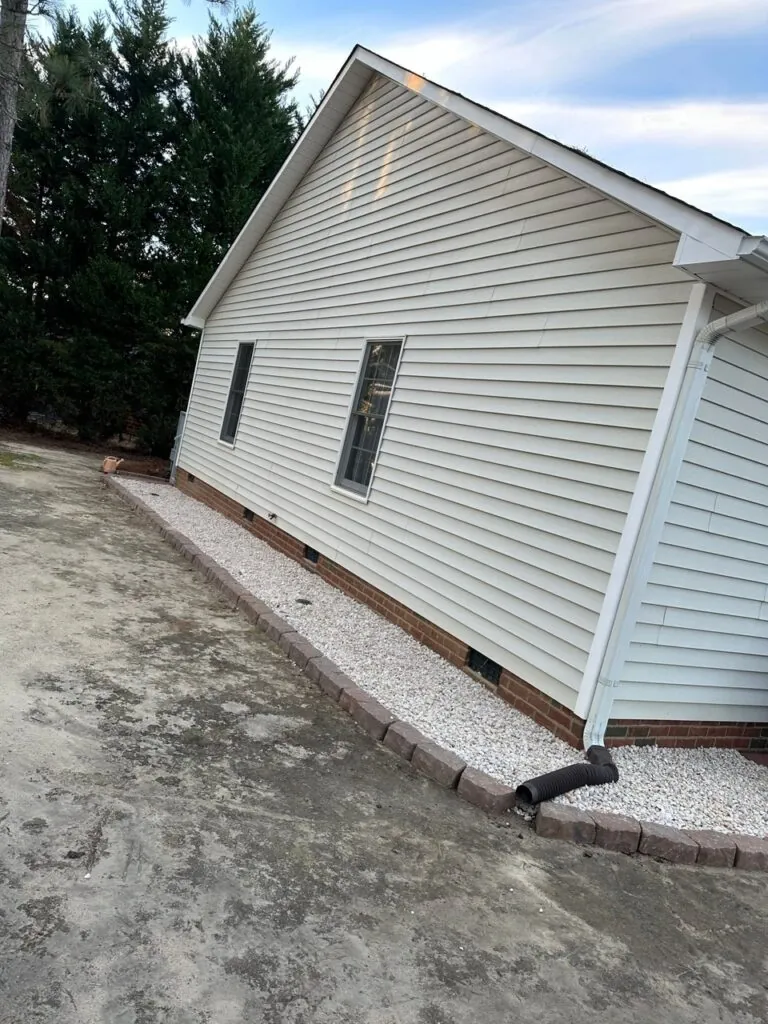 Stone and gravel landscaping design